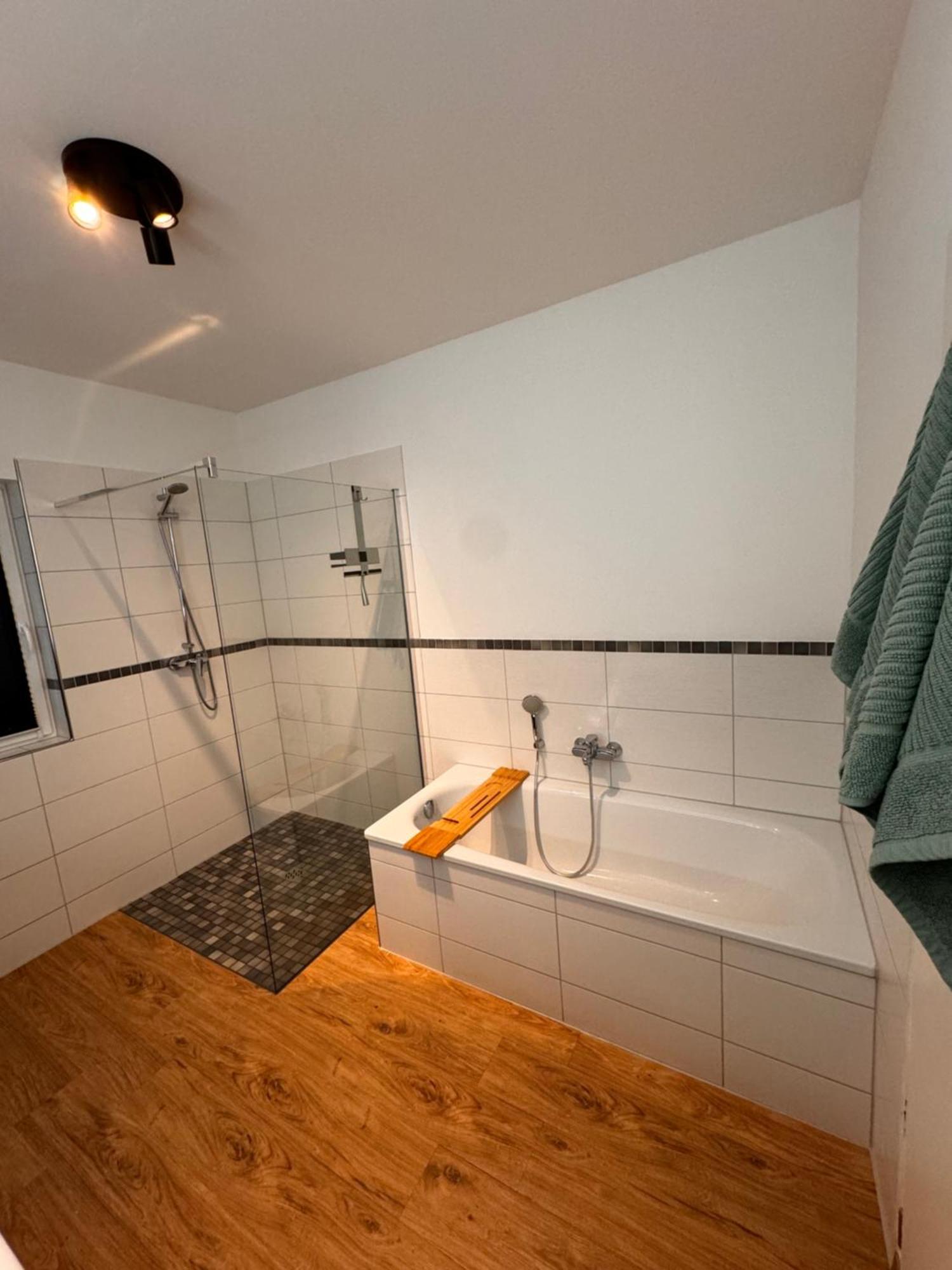 Traumhafter Ausblick, Modern Mit Komfort Und Stil Hardert Exterior foto